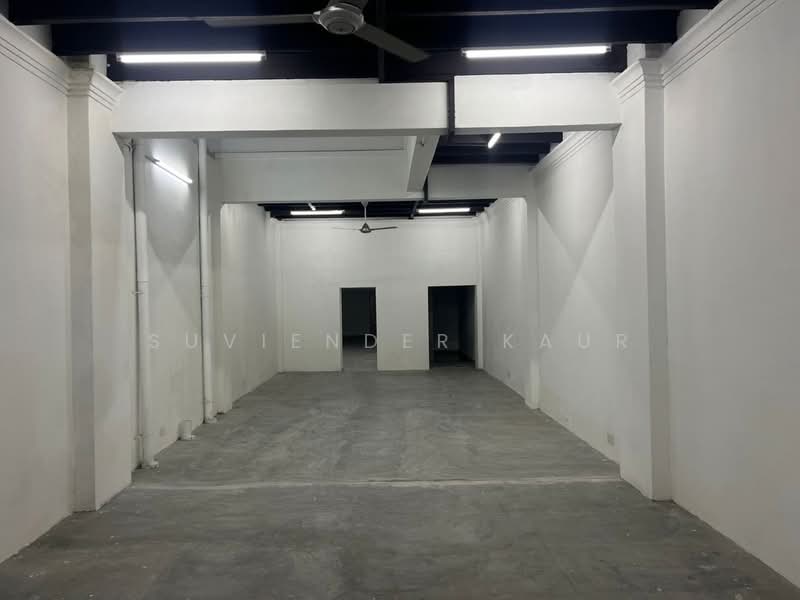 Kedai untuk Disewa di Kampung Hulu (Melaka City) - Suviender Kaur - PropertyGuru.com.my