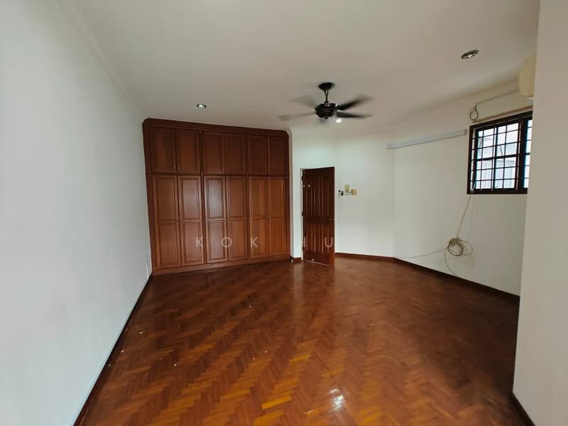 2-storey Terraced House for Sale in Taman Molek (Johor Bahru) - Kok Hui - Bedroom - PropertyGuru.com.my