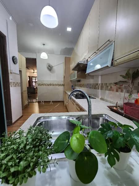 Rumah Teres 2 Tingkat untuk Dijual di Alam Impian (Shah Alam) - Rina Dasuki - Kitchen - PropertyGuru.com.my