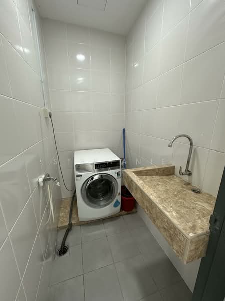 Service Residence for Sale at The Lead Residences (Impiria Residensi) - Stephanie Yap - Interior - PropertyGuru.com.my