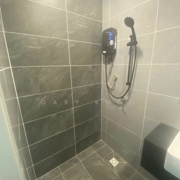 Kondominium untuk Disewa di Lucerne Residences - Gary Khoo - Bathroom - PropertyGuru.com.my