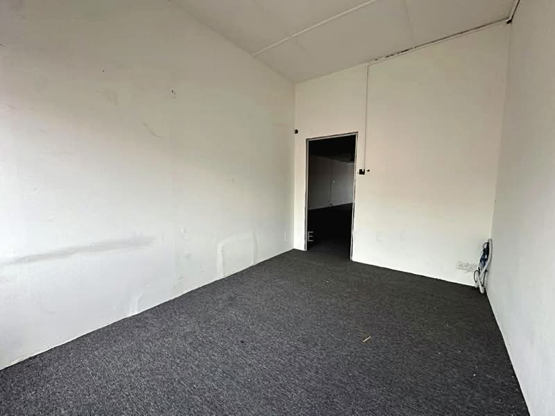 Kedai / Pejabat untuk Disewa di Taman Bayu Perdana (Klang) - Michelle Tee - Interior - PropertyGuru.com.my
