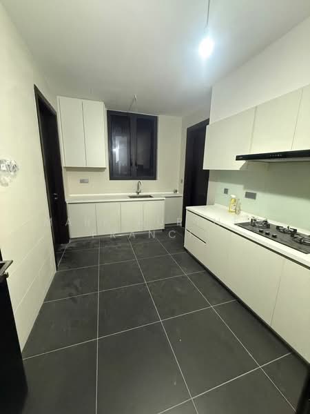 Condominium for Sale at The Estate - Mark Aurther Francis - PropertyGuru.com.my