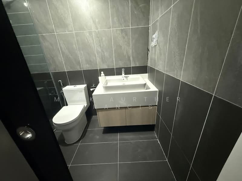 Condominium for Sale at The Estate - Mark Aurther Francis - PropertyGuru.com.my