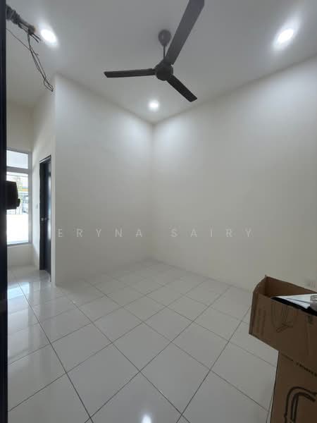 Rumah Teres 1 Tingkat untuk Disewa di Dengkil (Selangor) - Eryna Sairy - PropertyGuru.com.my