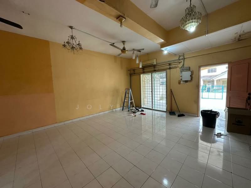 2.5-storey Terraced House for Rent in Taman Desa Karunmas (Balakong) - Joly Liew - PropertyGuru.com.my