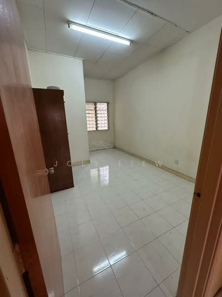 2.5-storey Terraced House for Rent in Taman Desa Karunmas (Balakong) - Joly Liew - PropertyGuru.com.my