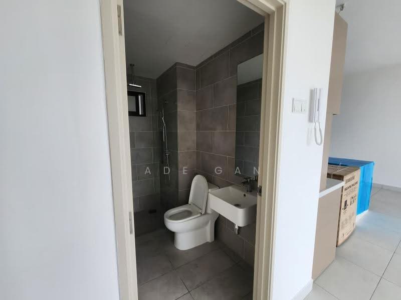 Kediaman Servis untuk Dijual di The Tropika - Jade Gan - Bathroom - PropertyGuru.com.my