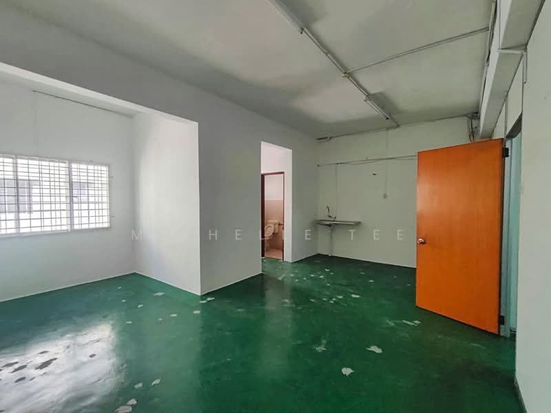 Shop / Office for Rent in Bandar Bukit Tinggi (Klang) - Michelle Tee - Interior - PropertyGuru.com.my