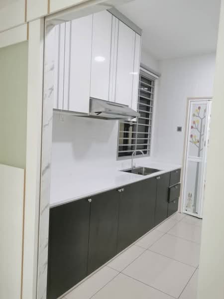 Service Residence for Rent at ARC @ Austin Hills - Mavis Hew - Kitchen - PropertyGuru.com.my
