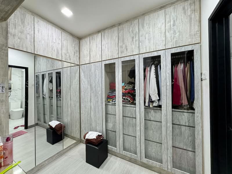 Rumah Teres 2 Tingkat untuk Dijual di Taman Seri Austin (Tebrau) - Wee Howe - Interior - PropertyGuru.com.my