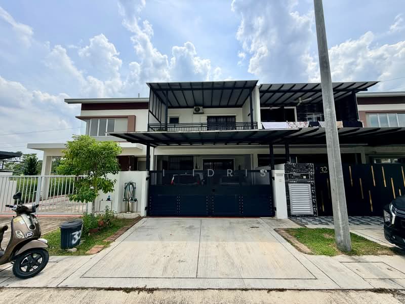 2-storey Terraced House for Sale in Sepang (Selangor) - Ali Idris - Exterior - PropertyGuru.com.my