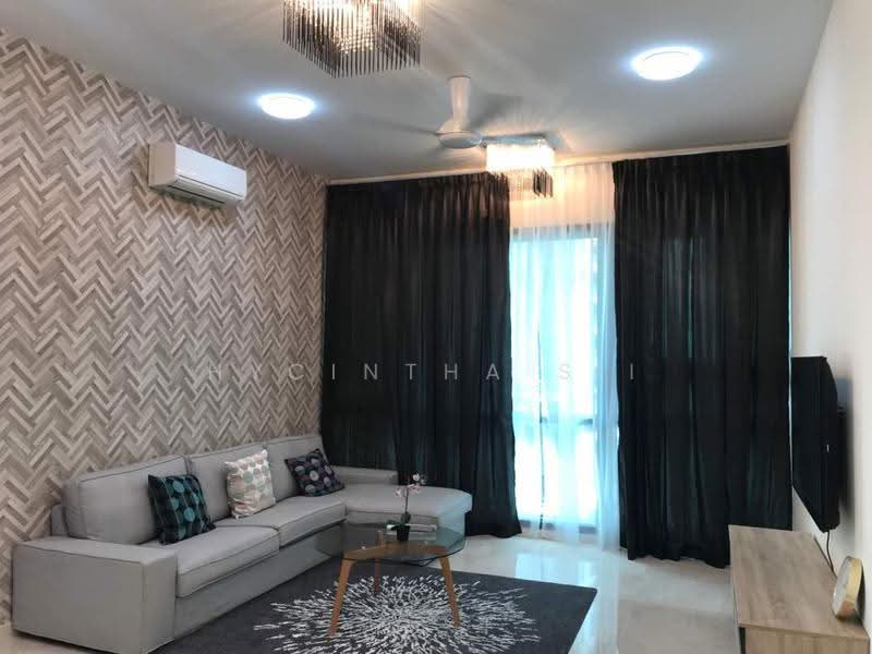 Kediaman Servis untuk Dijual di Vogue Suites One - Hycintha Sii - Living Room - PropertyGuru.com.my
