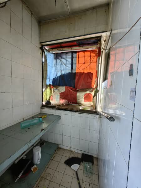 Apartment for Sale at Apartment Seri Tulip - Vincent Tee - Interior - PropertyGuru.com.my