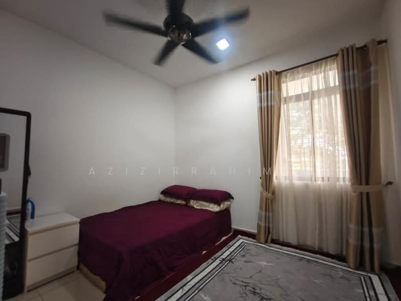 2-storey Terraced House for Rent in Cyberjaya (Selangor) - Azizirrahim . - Bedroom - PropertyGuru.com.my