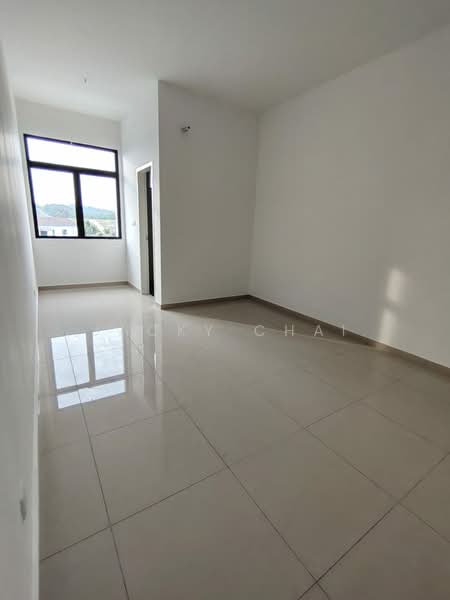 2-storey Terraced House for Sale in Taman Desa Tebrau (Tebrau) - Jacky Chai - Interior - PropertyGuru.com.my