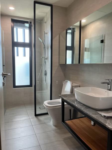 Service Residence for Rent at Residensi Solaris Parq - TS Teh - Bathroom - PropertyGuru.com.my
