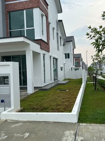 2-storey Terraced House for Sale in Bandar Gamuda Gardens (Rawang) - Samson Lee - Exterior - PropertyGuru.com.my