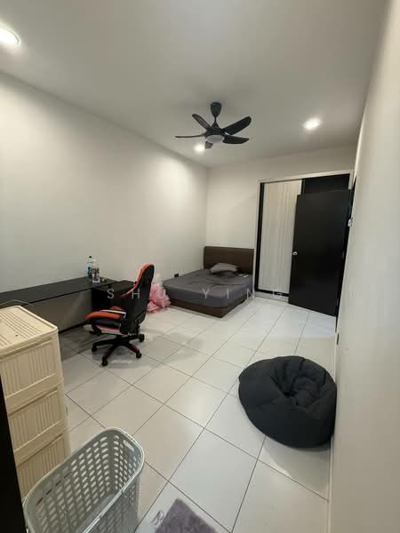 Rumah Teres 2 Tingkat untuk Dijual di Taman Seri Austin (Tebrau) - Shu Ying - Bedroom - PropertyGuru.com.my