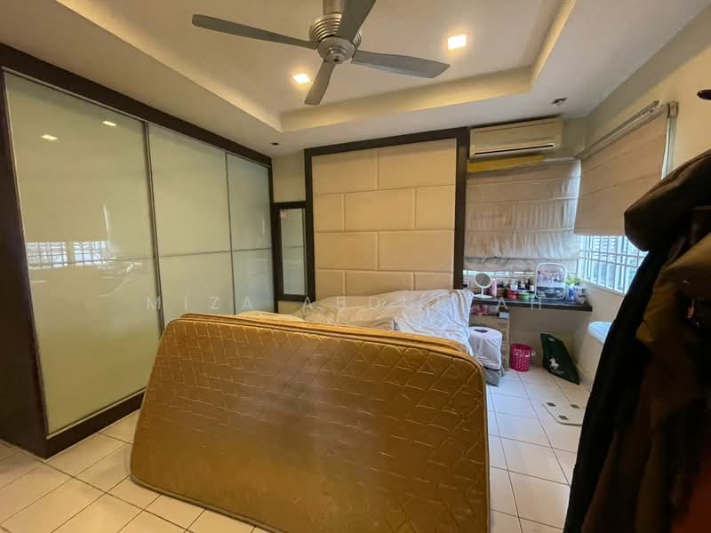 Kondominium untuk Dijual di Villa Seri Puteri - Miza Abdullah - Bedroom - PropertyGuru.com.my