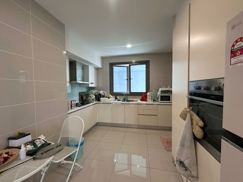 Condominium for Sale at Iskandar Residences - Kyle Das - Kitchen - PropertyGuru.com.my