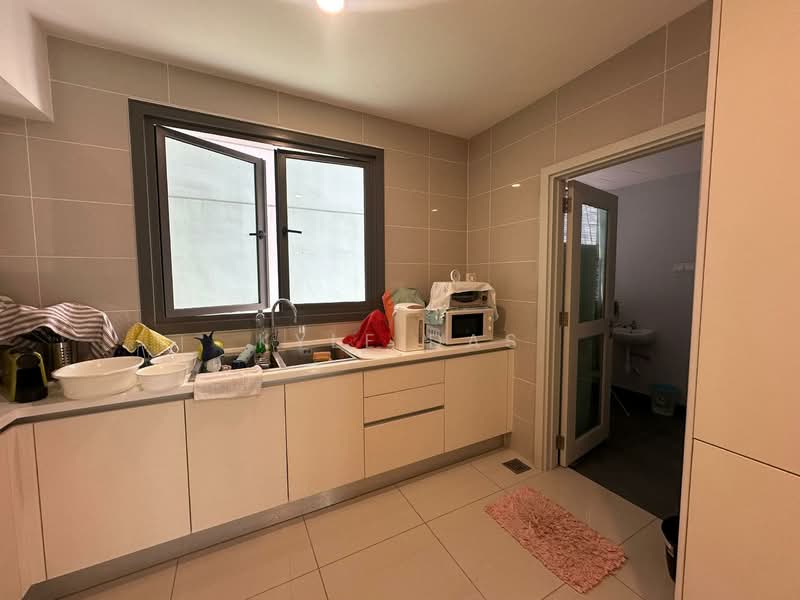 Condominium for Sale at Iskandar Residences - Kyle Das - Kitchen - PropertyGuru.com.my
