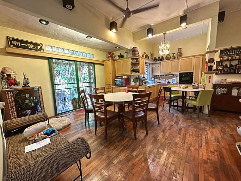 Rumah Banglo untuk Dijual di Kawasan 6, Teluk Gadong (Klang) - Michelle Tee - Kitchen - PropertyGuru.com.my