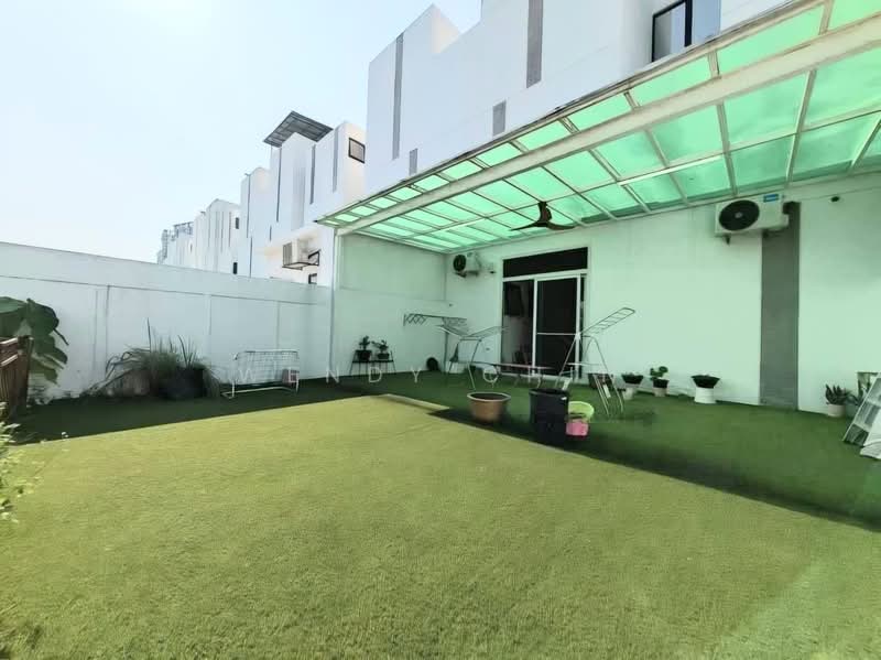 Semi-Detached House for Sale in 16 Sierra (Puchong) - Wendy Chin - PropertyGuru.com.my