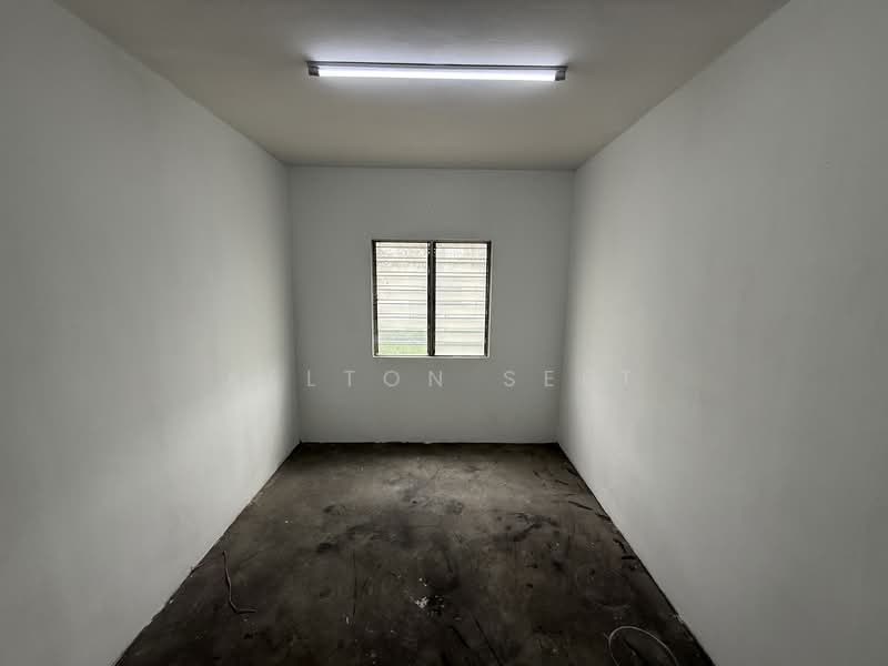 Flat for Sale at Seri Rinching - Kelton Seet - PropertyGuru.com.my