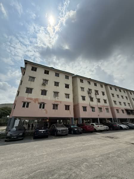 Flat for Sale at Seri Rinching - Kelton Seet - PropertyGuru.com.my