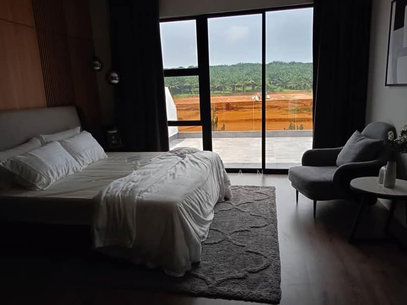 2-storey Terraced House for Sale in Sepang (Selangor) - Alex Tan - Bedroom - PropertyGuru.com.my