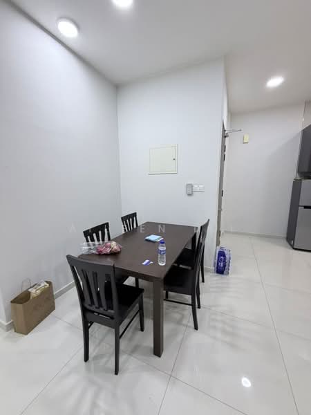 Condominium for Rent at Royal Strand @ Country Garden Danga Bay - Aileen Lui - PropertyGuru.com.my