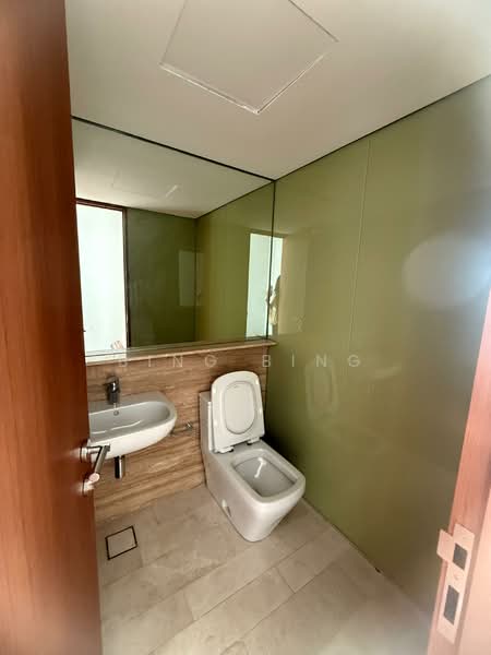 Service Residence for Sale at Sky Suites @ KLCC - Bing Bing - Bathroom - PropertyGuru.com.my