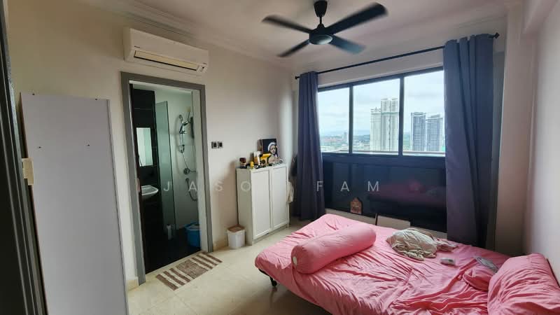 Service Residence for Sale at V@SUMMERPLACE - Jason Fam - Bedroom - PropertyGuru.com.my