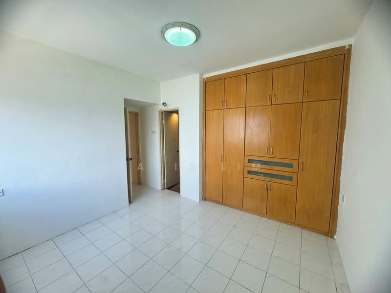 Condominium for Sale at Villa Emas - Davis Lim - PropertyGuru.com.my