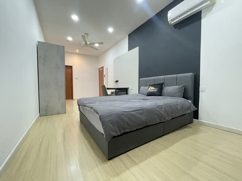 Kondominium untuk Disewa di Residensi Rampai (The Parc Tower) - Chris Tan - Bedroom - PropertyGuru.com.my