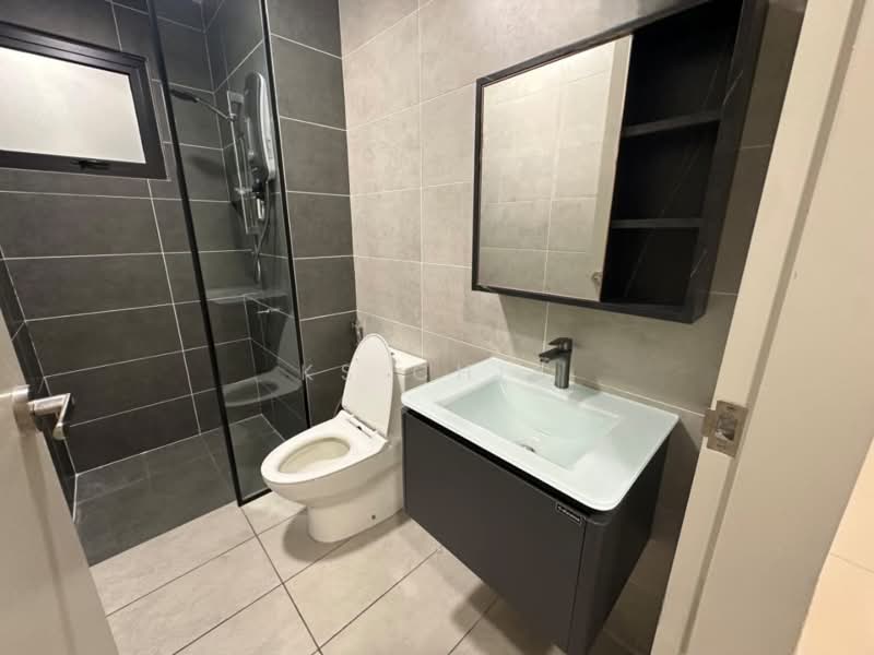 Service Residence for Sale at M Oscar - KS Chia - Bathroom - PropertyGuru.com.my