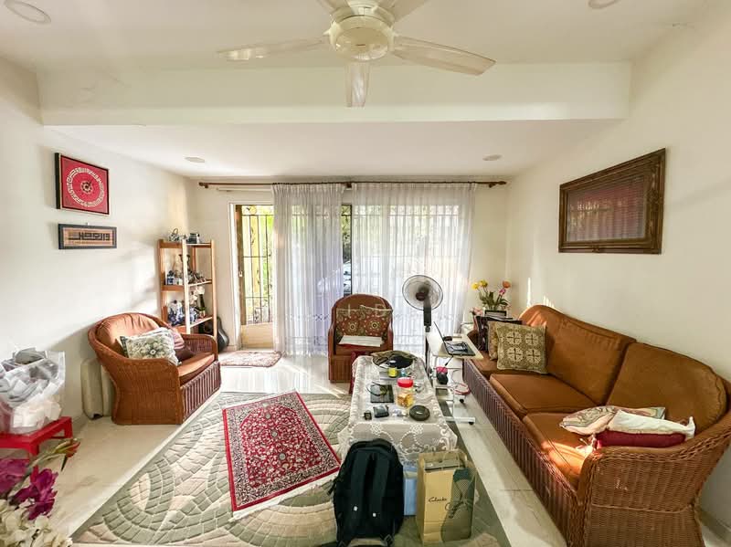 2-storey Terraced House for Sale in Seksyen 4 (Shah Alam) - Ali Idris - Living Room - PropertyGuru.com.my