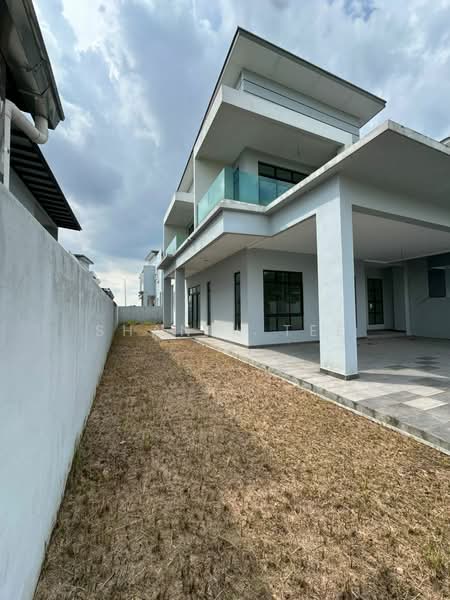 Rumah Berkembar untuk Dijual di Kluang (Johor) - Shanel Tee - Exterior - PropertyGuru.com.my