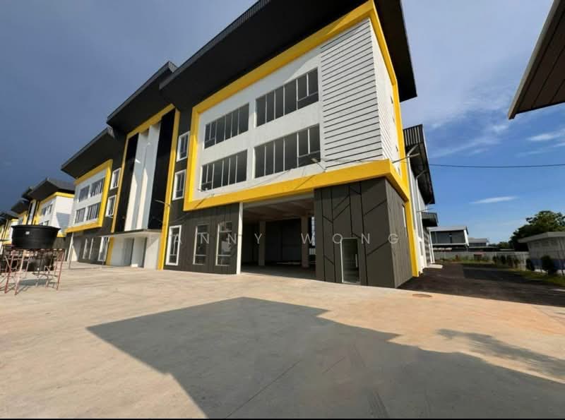 Kilang untuk Dijual di Telok Panglima Garang (Selangor) - Fanny Wong - Exterior - PropertyGuru.com.my