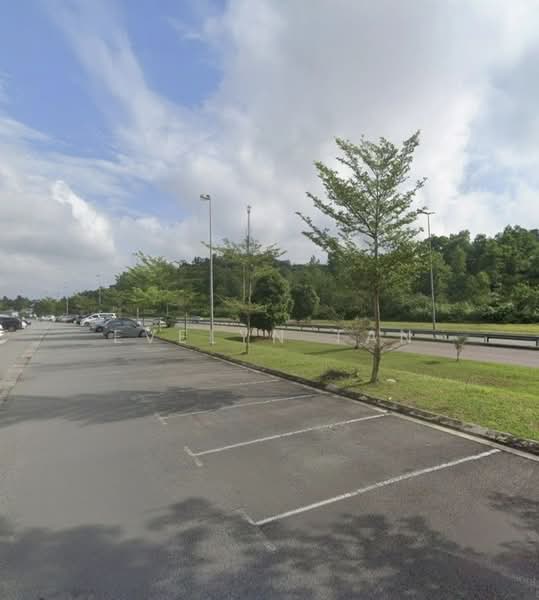 Shop / Office for Rent in Nusa Sentral (Iskandar Puteri (Nusajaya)) - Evelyn Tan - Car Park - PropertyGuru.com.my
