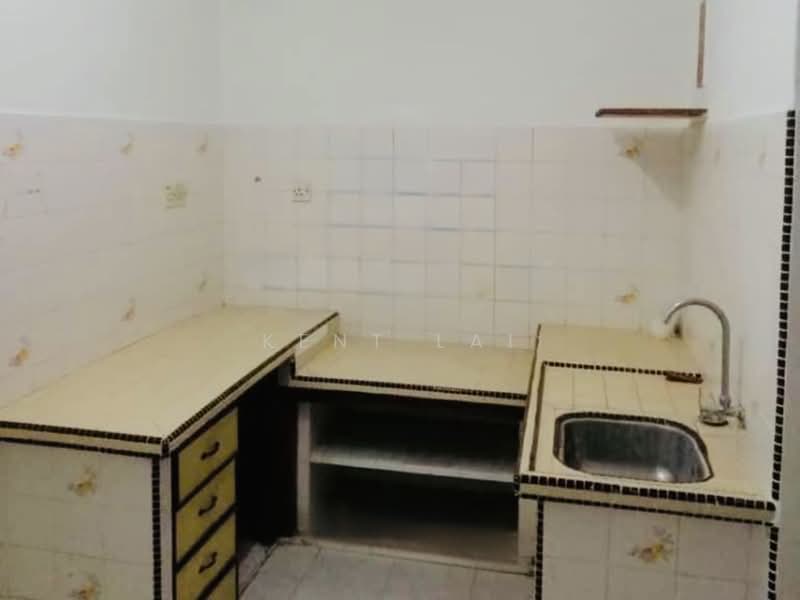 Apartment for Sale at Desa Green - Kent Lai - Kitchen - PropertyGuru.com.my