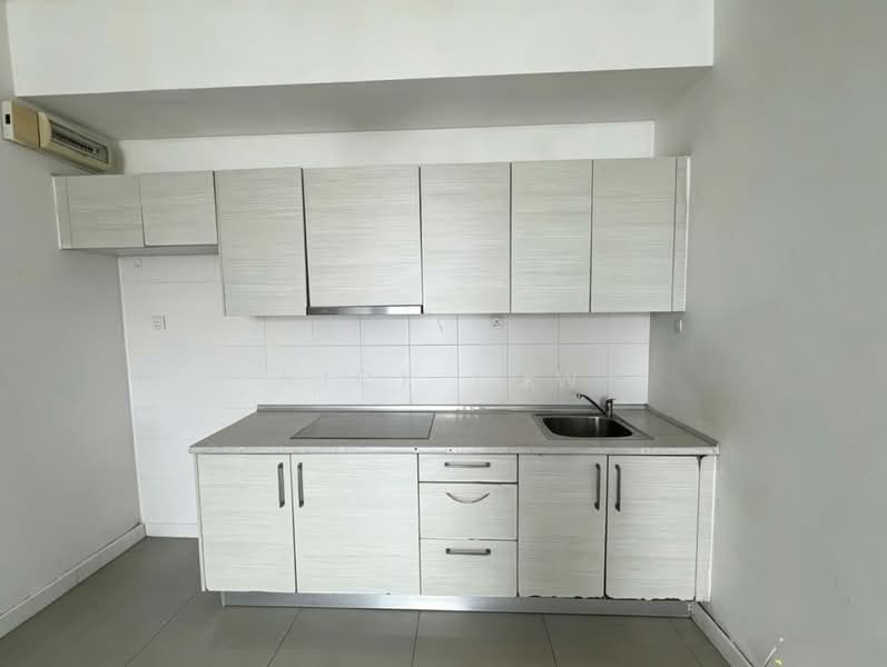 Servis Apartment untuk Disewa di Greenfield Regency - Nick Low - Kitchen - PropertyGuru.com.my