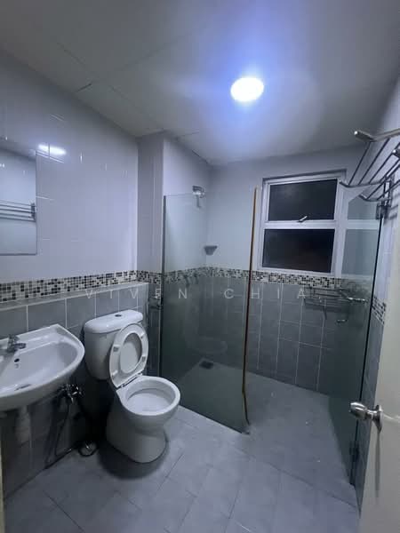 Kondominium untuk Disewa di Seri Maya Condominium - Viven Chia - Bathroom - PropertyGuru.com.my