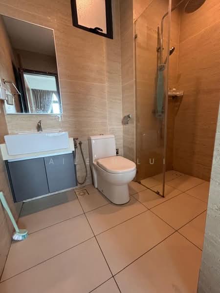 Service Residence for Rent at Crescent Bay Suites (Teluk Bayu) - Aileen Lui - PropertyGuru.com.my