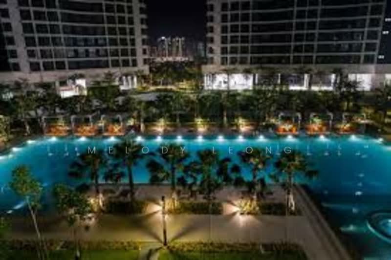 Servis Apartment untuk Dijual di KL Traders Square - Melody Leong - Pool - PropertyGuru.com.my