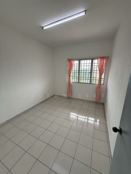 Pangsapuri untuk Dijual di Pangsapuri Angsana - Kelton Seet - PropertyGuru.com.my