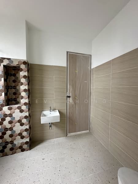 2-storey Terraced House for Sale in Panorama Lapangan Perdana (Ipoh) - Levi Chong - Bathroom - PropertyGuru.com.my