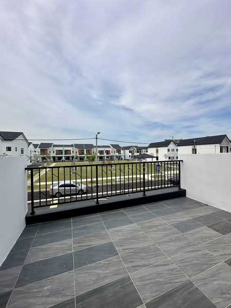 2-storey Terraced House for Sale in Panorama Lapangan Perdana (Ipoh) - Levi Chong - PropertyGuru.com.my