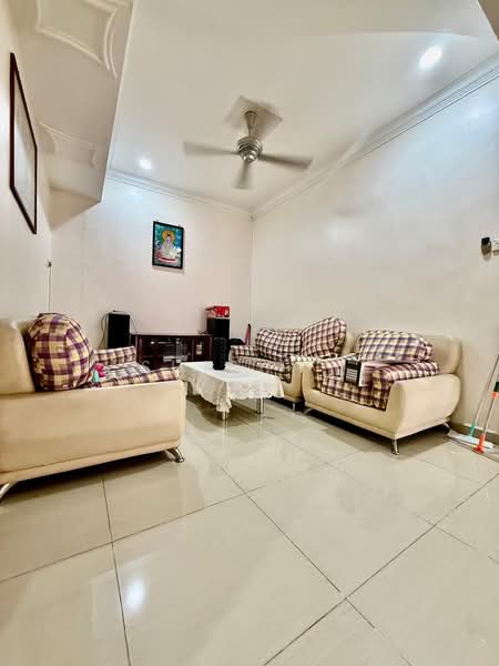 Rumah Teres untuk Dijual di Taman Desa Tebrau (Tebrau) - Shishi . - PropertyGuru.com.my